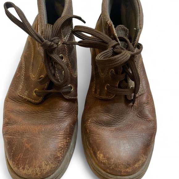 Clarks Men's Brown Leather Chukka Boots - Picture 1 of 5